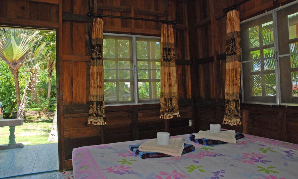 Blue Lotus Resort Baan Tai Værelse billede